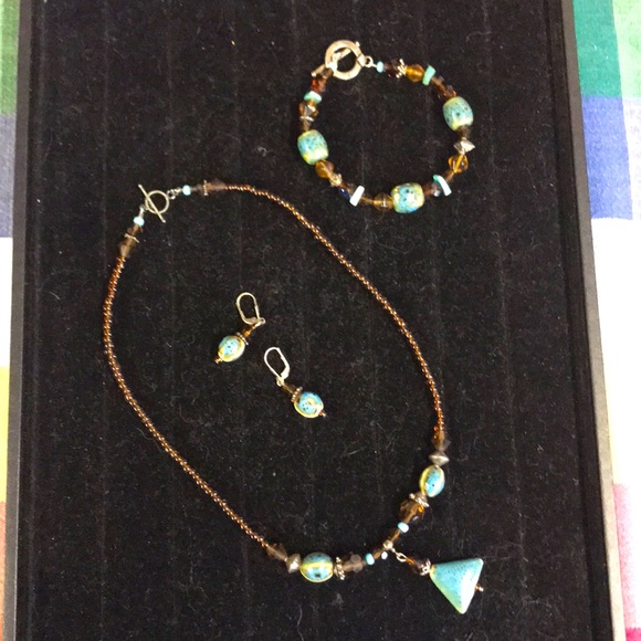 Premier Designs Jewelry - Premier Designs Set